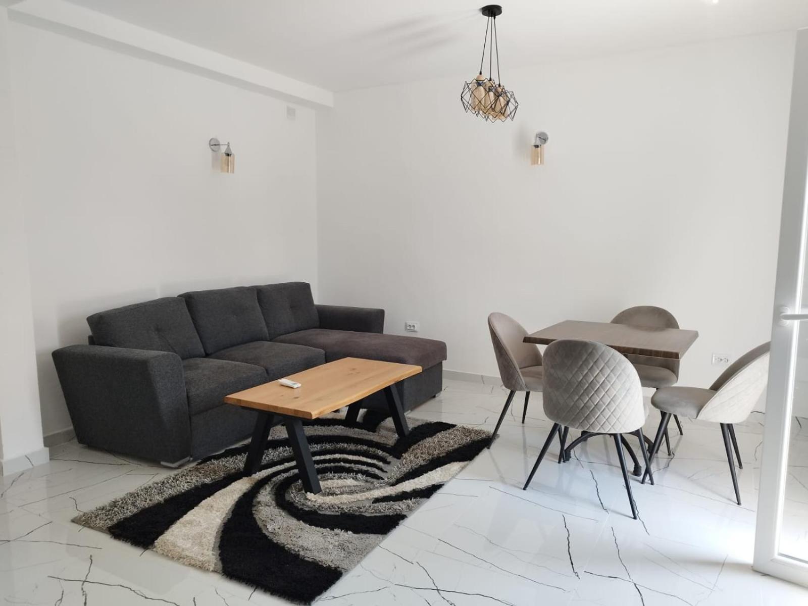 Apartmani Srdanovic Tivat Eksteriør billede